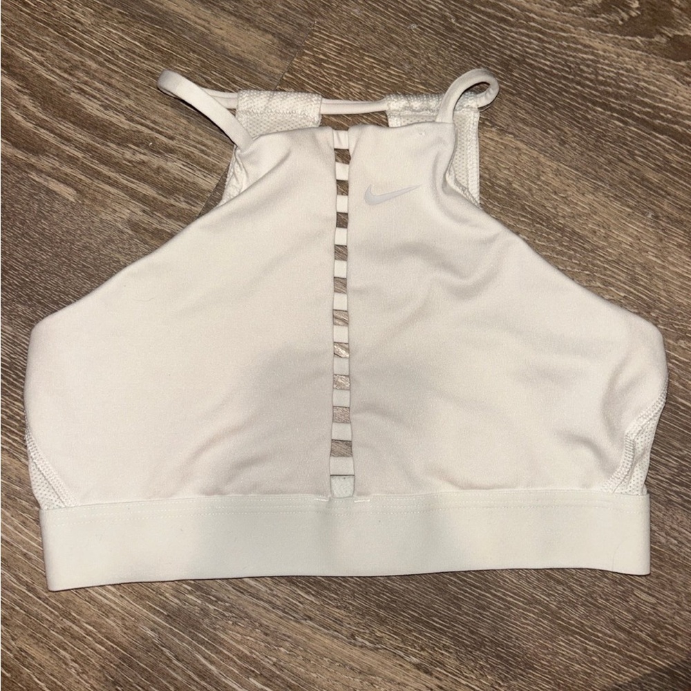 Nike DRI-FIT Women's Sports Bra